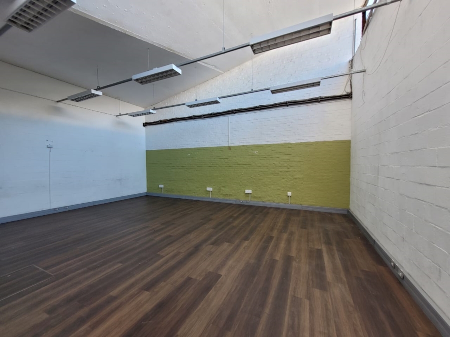 To Let Commercial Property for Rent in Beaconvale Western Cape